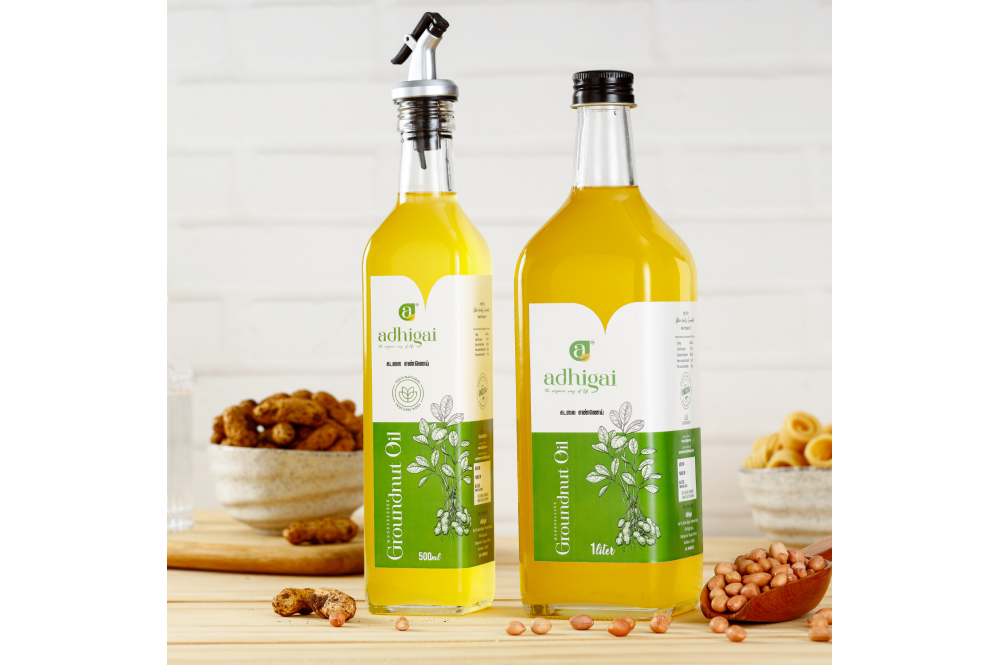 Wood-Pressed Groundnut Oil (Glass Bottle)